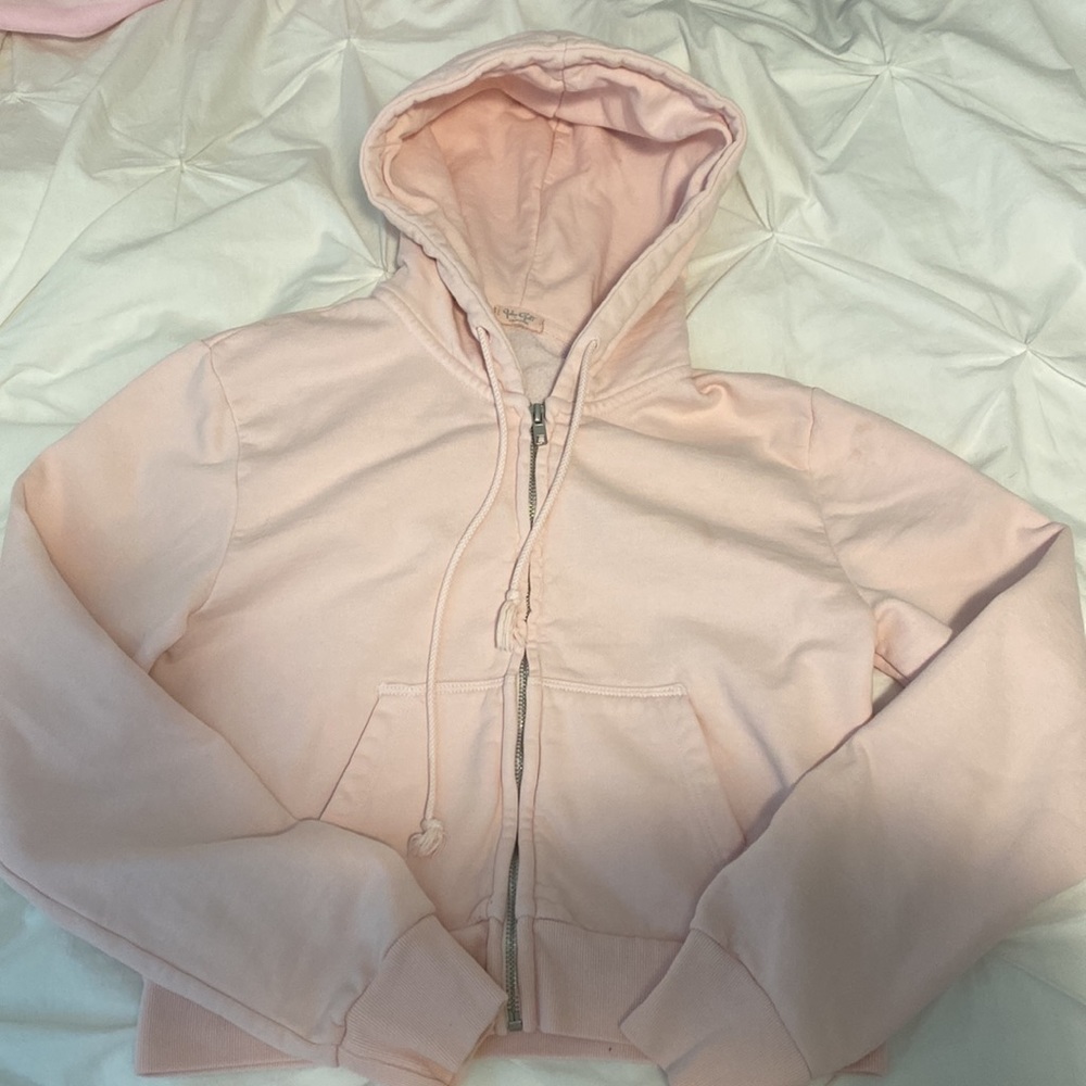 Brandy Melville cropped zip up